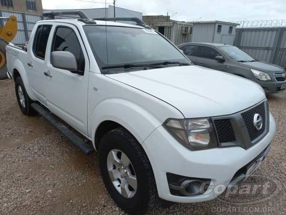 NISSAN FRONTIER 2.5 SV ATTACK 4X4 CD TURBO ELETRONIC DIESEL 4P AUTOMÁTICO